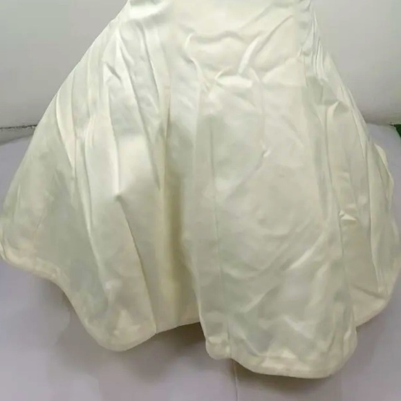 House of CB ‘Antoinette’ Ivory Corset Off Shoulder LIMITED EDITION Bridal GOWN - Picture 12 of 16